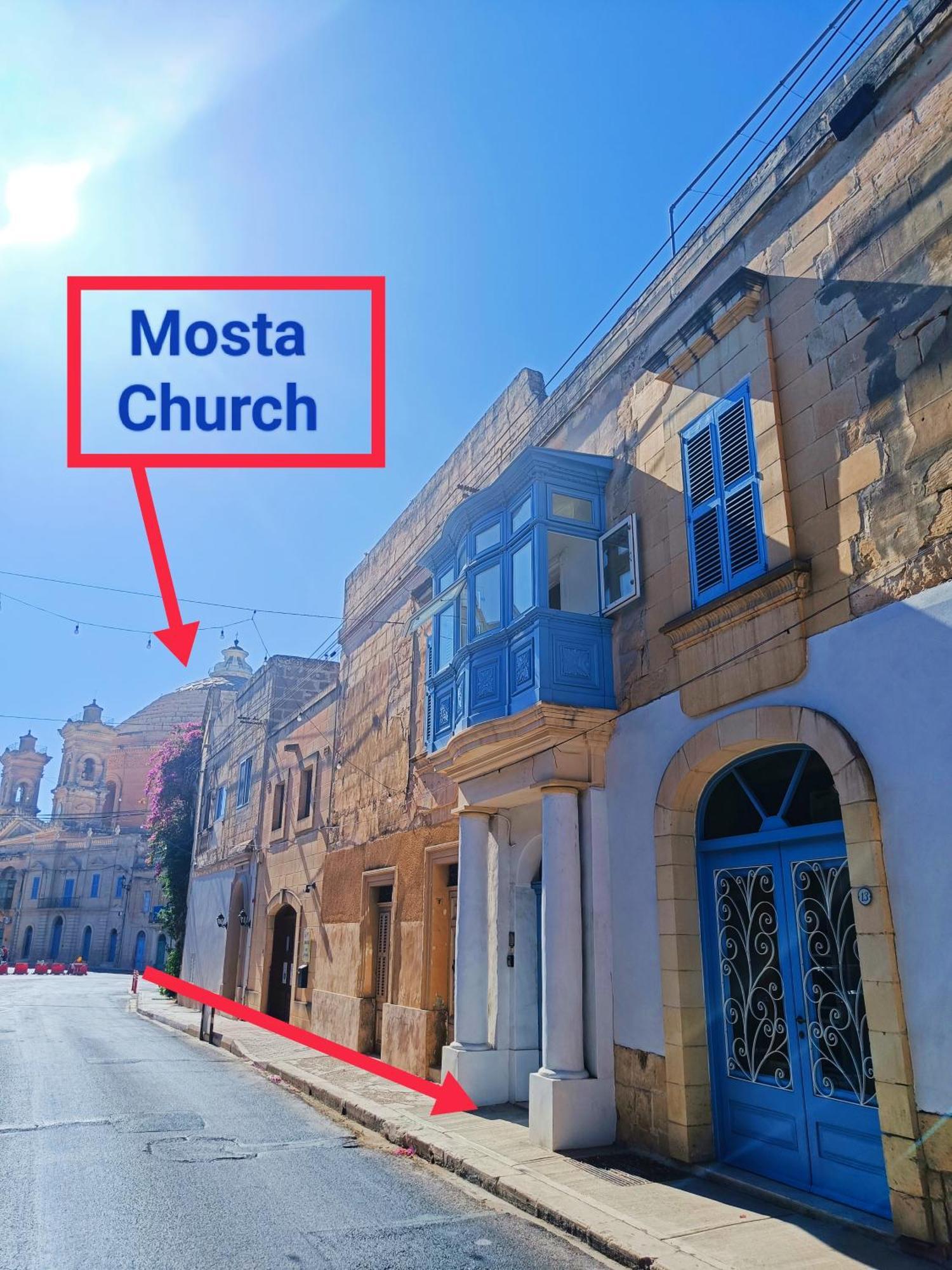 Fusion Homestay Accommodation 모스타 외부 사진